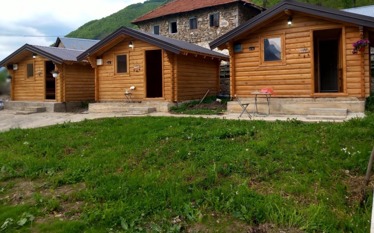 Dedushi Guesthouse &Wood Cabins-Camping Place Gusinje Exterior photo